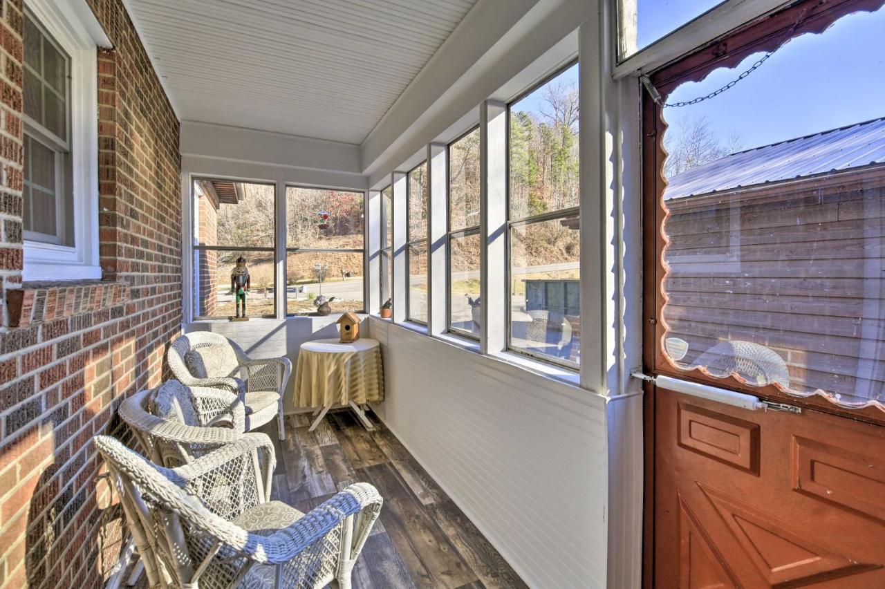 Homeplace With Yard - 10 Mi To Jenny Wiley! Paintsville Exterior foto