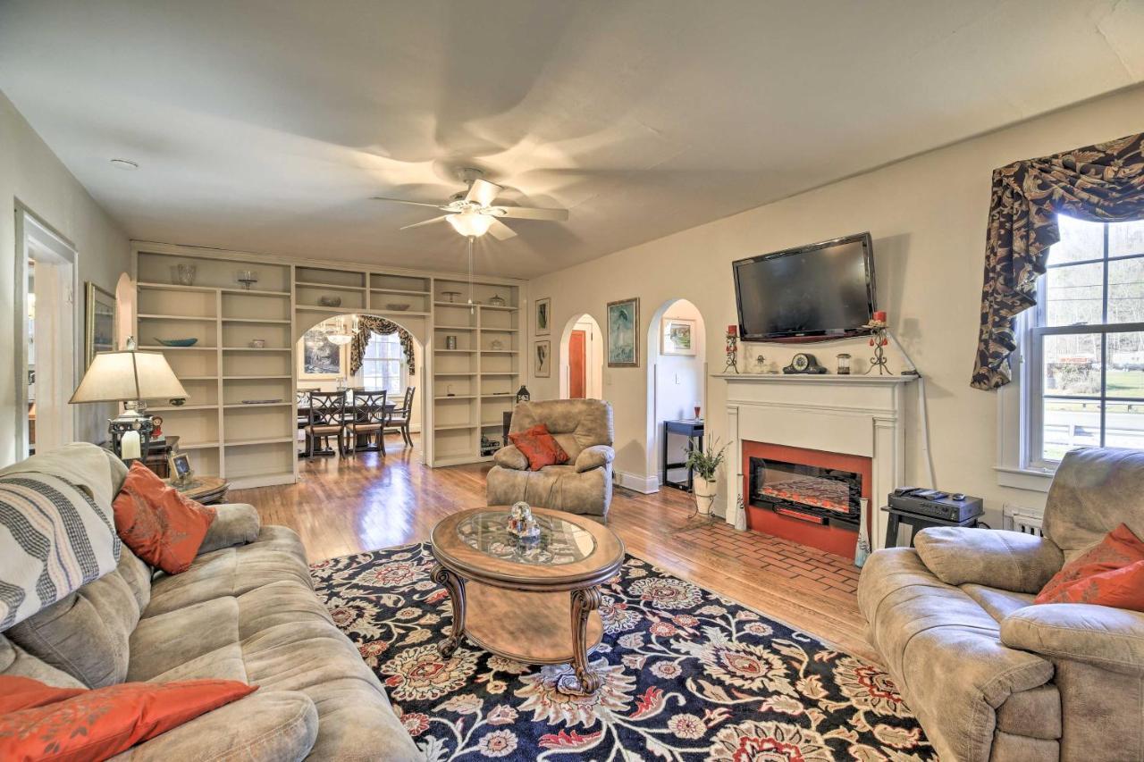 Homeplace With Yard - 10 Mi To Jenny Wiley! Paintsville Exterior foto